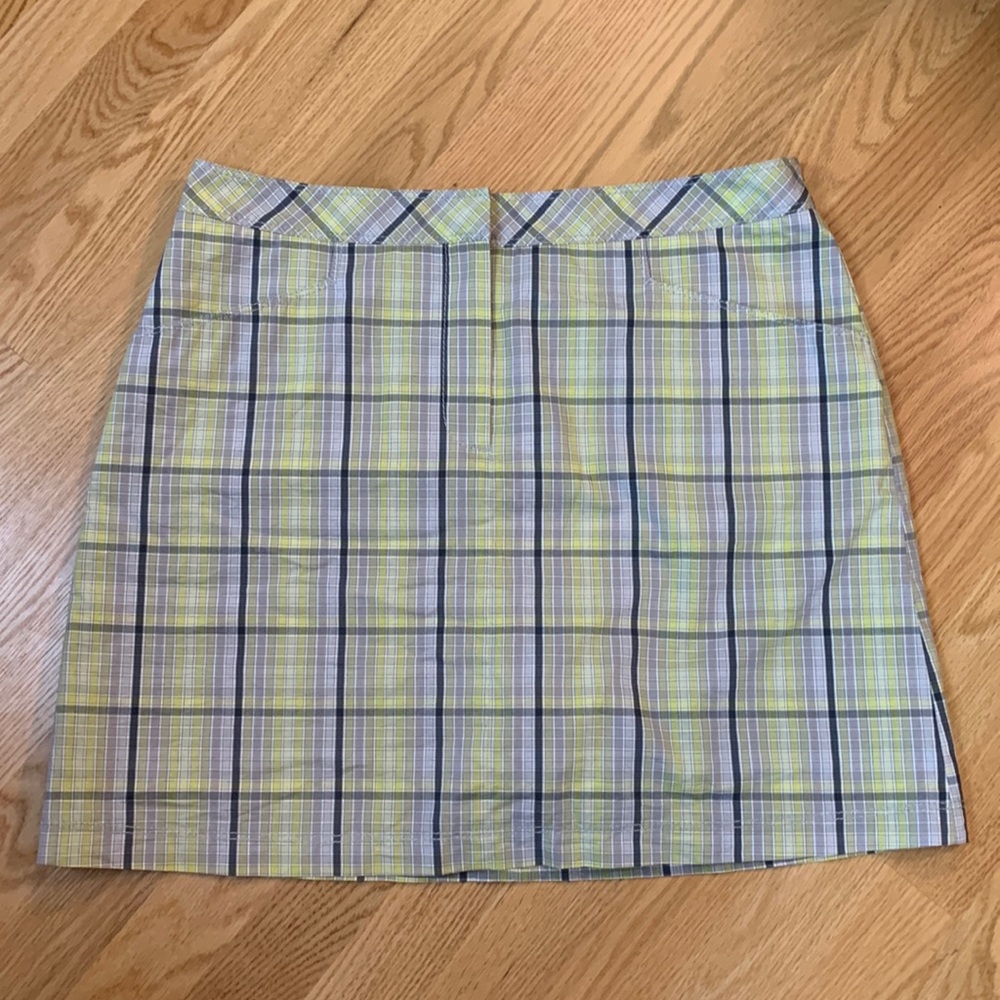 Annika Cutter & Buck Women’s Plaid Skort Size 10